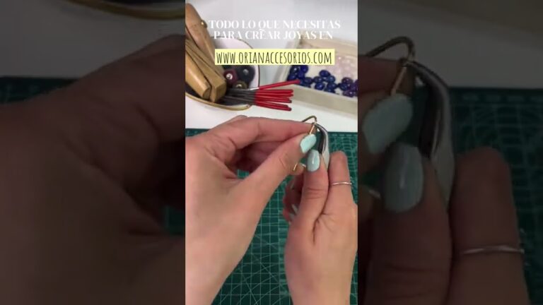 Accesorios con Texturas Suaves: La Tendencia del Momento